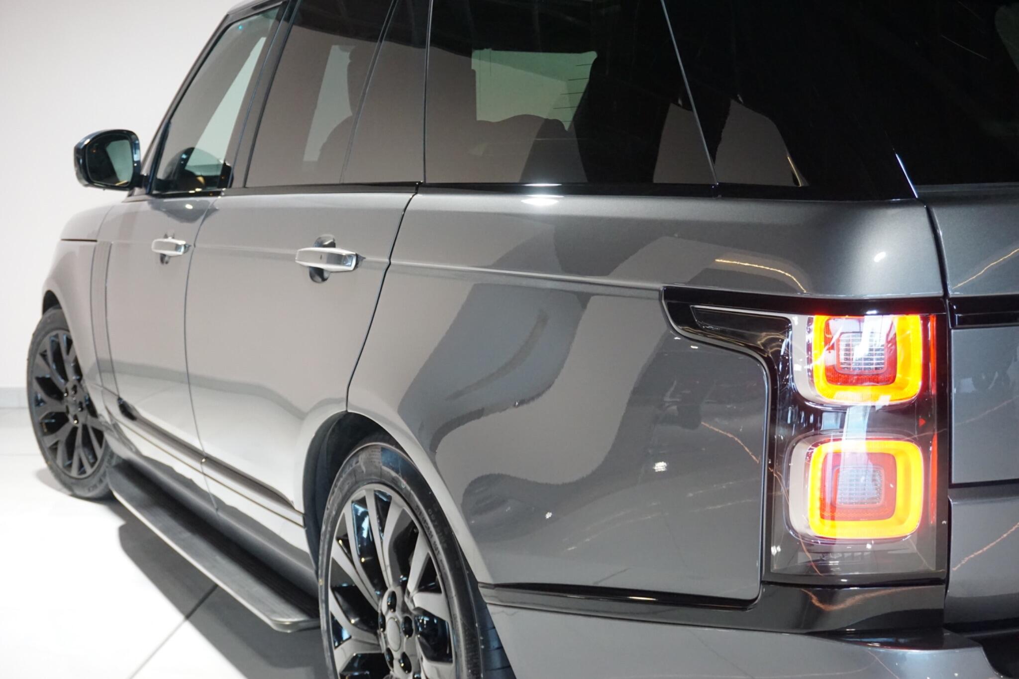 Land Rover Range Rover 3.0 SD V6 Autobiography SUV 5dr Diesel Auto 4WD Euro 6 (s/s) (275 ps)